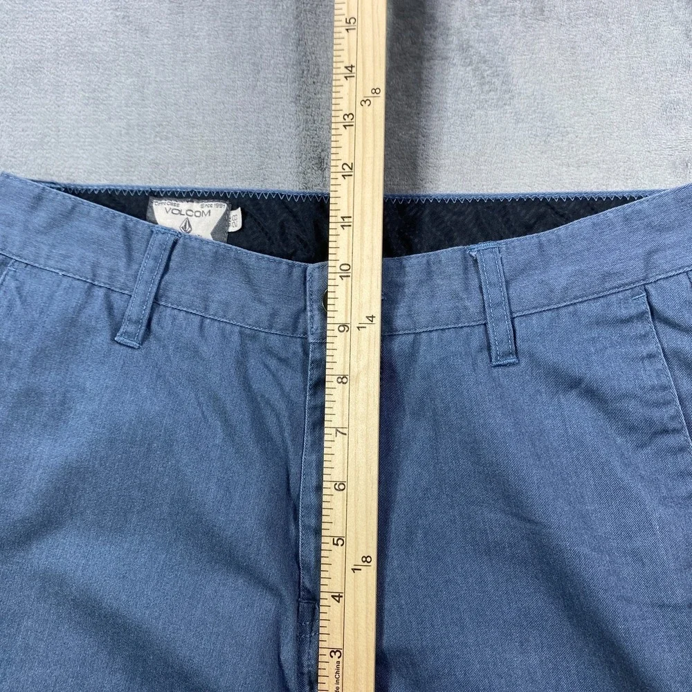 Volcom Hybrid‎ Shorts Blue Mens 28 Chino Streetwear Skater Surf Grunge Baggy
